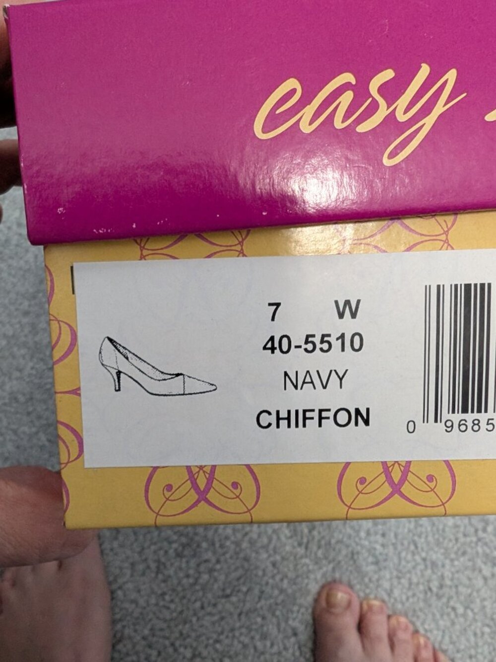 Easy Street Chiffon Pointed Toe Pumps 7 Wide EUC - Picture 7 of 7